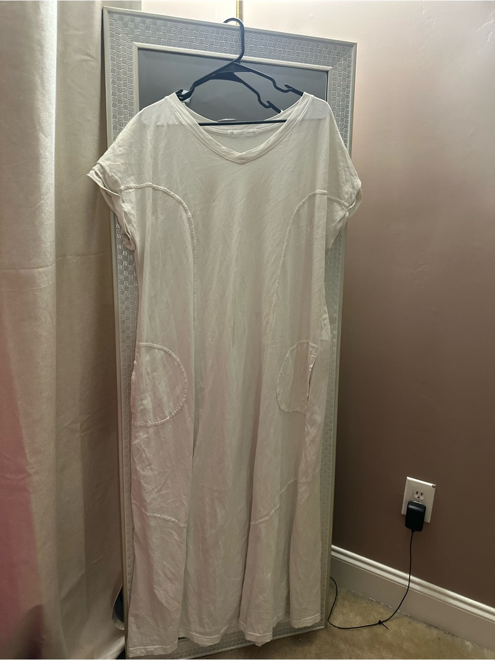 Simple Cream V-Neck Maxi Dress with Patch Pockets